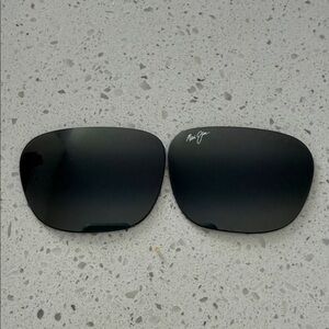 Maui Jim Dark Gray Sunglass Lenses for Maui Jim KOU MJ884 Sunglasses